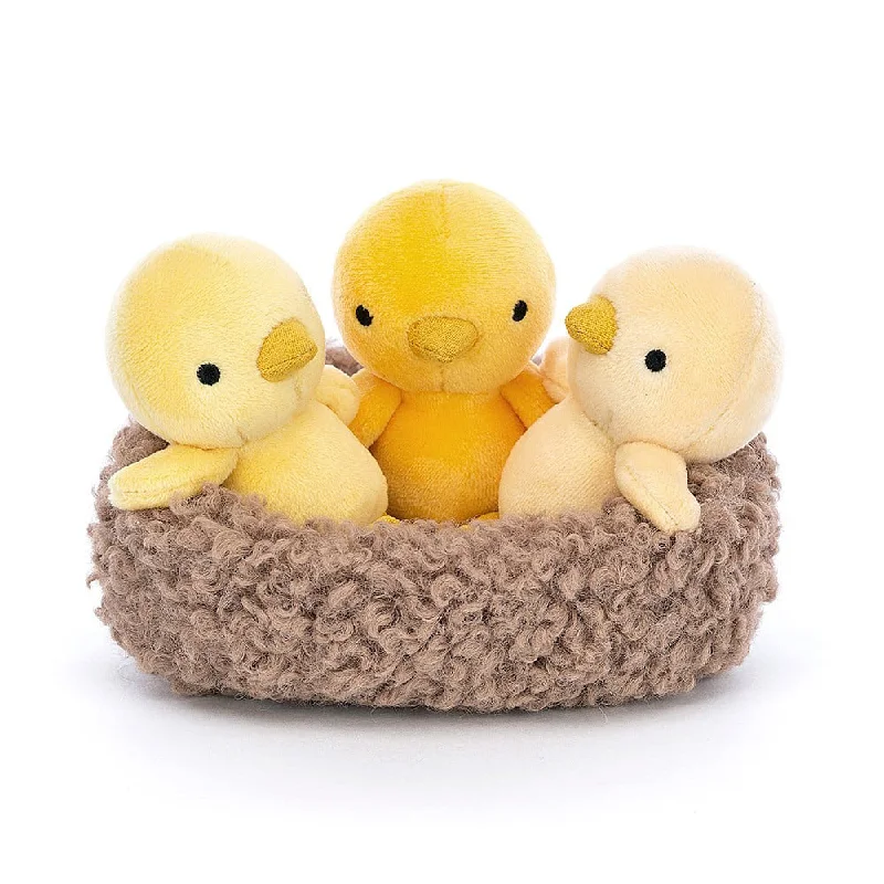 Cheerful and happy stuffed figuresJellycat Nesting Chicks