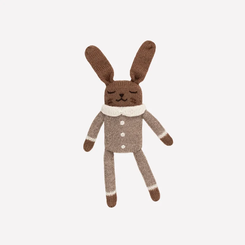 Sweet and innocent stuffed animalsMain Sauvage Knit Toy - Bunny - Oat Jumpsuit