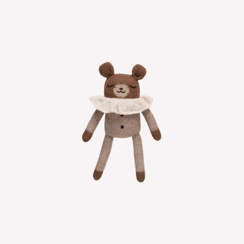 Huggable and cozy plush toysMain Sauvage Knit Toy - Teddy - Oat Pyjamas