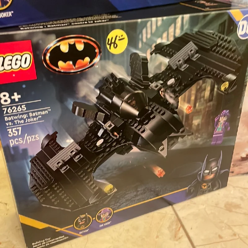 Encouraging hand-eye coordination LEGOBrickhouse 76265 Batwing Batman vs the joker 1989  Lego set