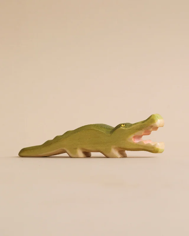 robust and durable wooden toys that are built to last                   Handmade Holzwald Crocodile