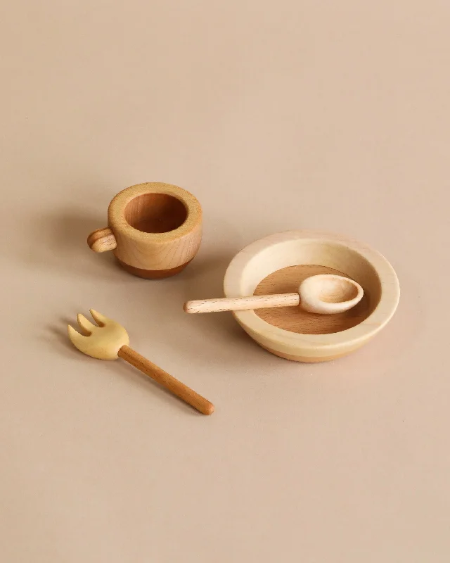 environmentally conscious wooden toys                 Handmade Pretend Dinnerware Set