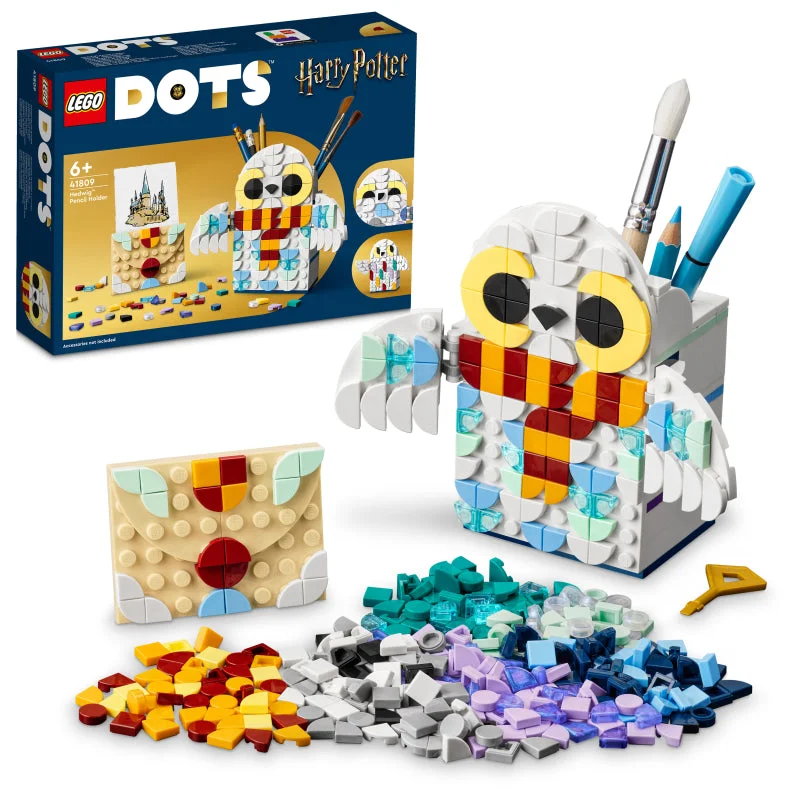 Offering hours of entertainment LEGOLEGO 41809 Dots Hedwig Pencil Holder