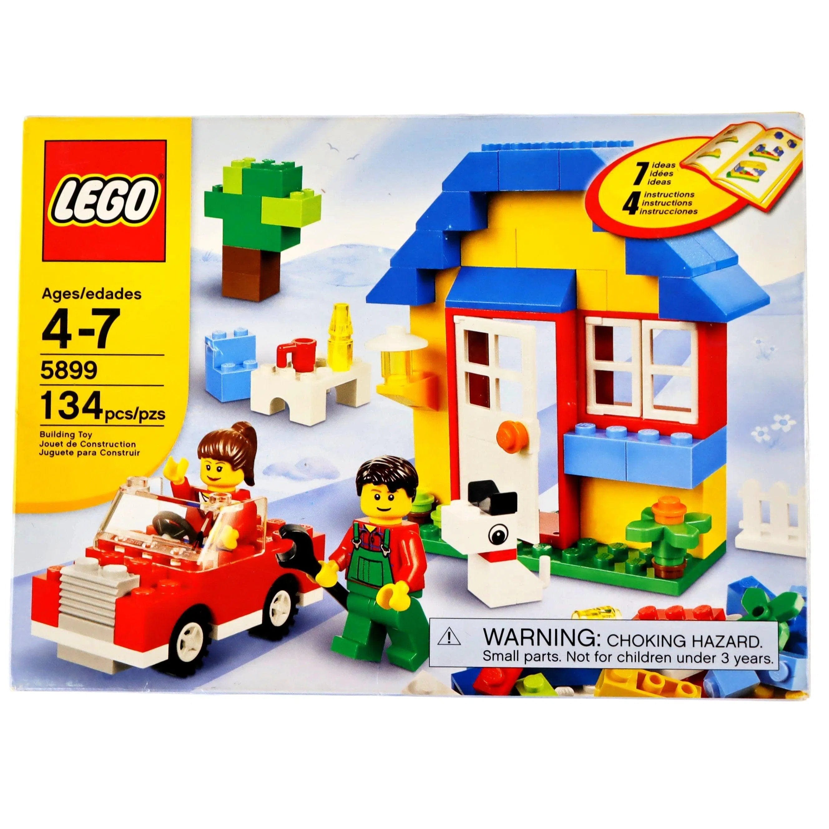 Iconic and recognizable LEGO charactersLEGO [Bricks and More] - House Building Set (5899)