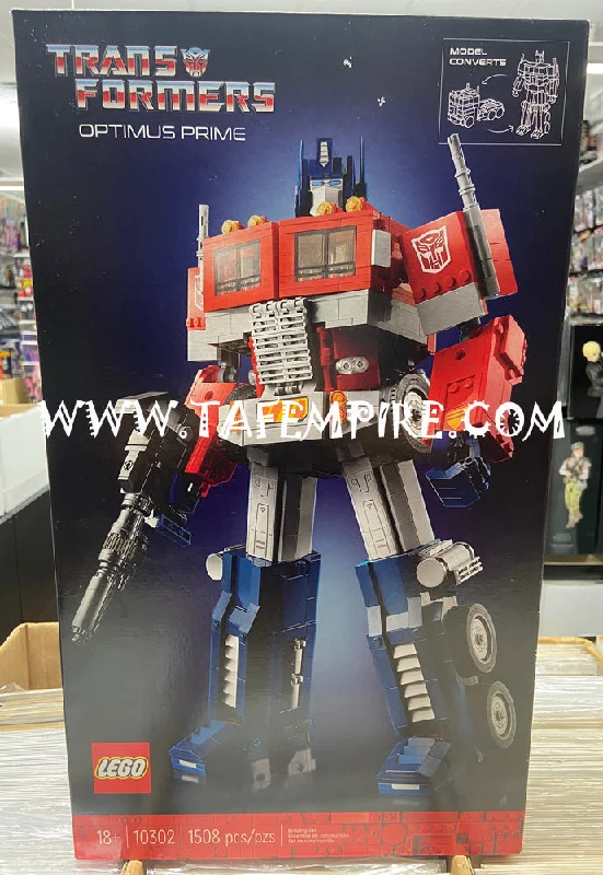 Encouraging imaginative storytelling LEGOLEGO Creator Expert 10302 Optimus Prime Transformers  SEALED