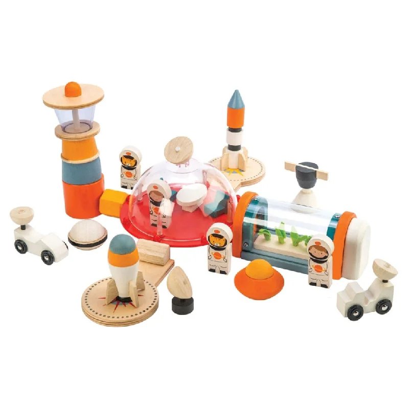environmentally conscious wooden toys                 Wooden Life on Mars Play Set
