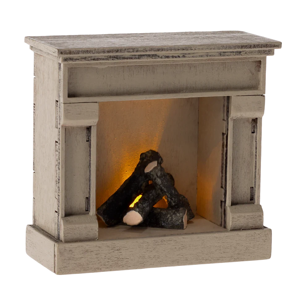 thoughtfully crafted and safe wooden toys                   Maileg mouse fireplace - off white 2024*