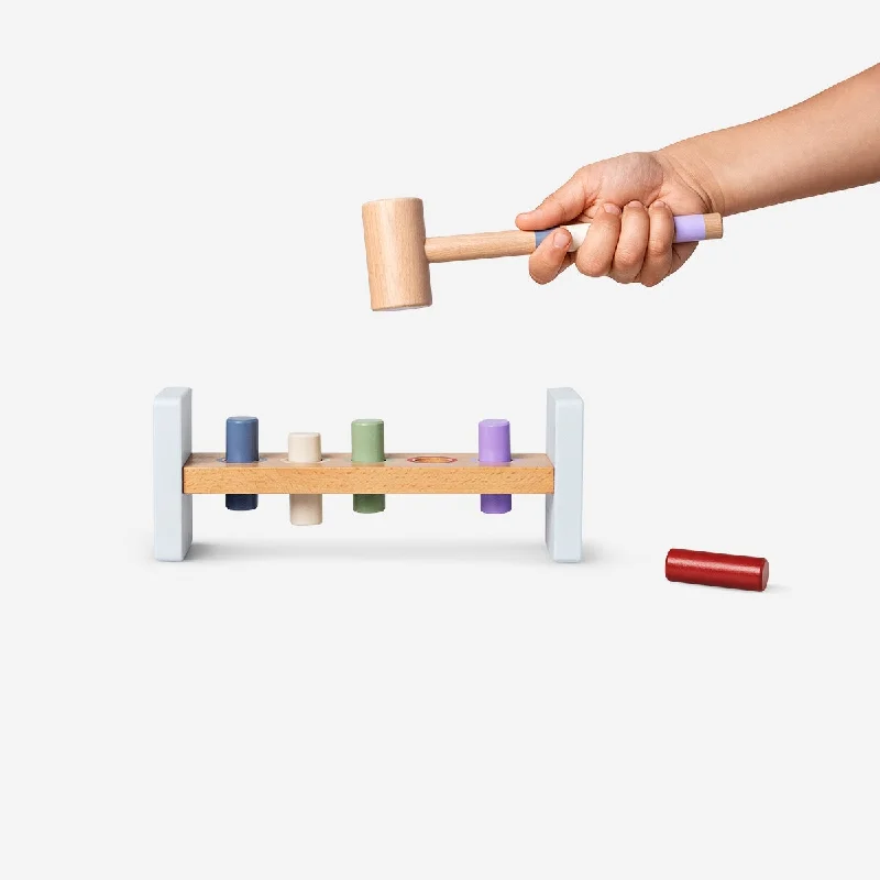 detailed wooden toys                 Wooden hammer bench