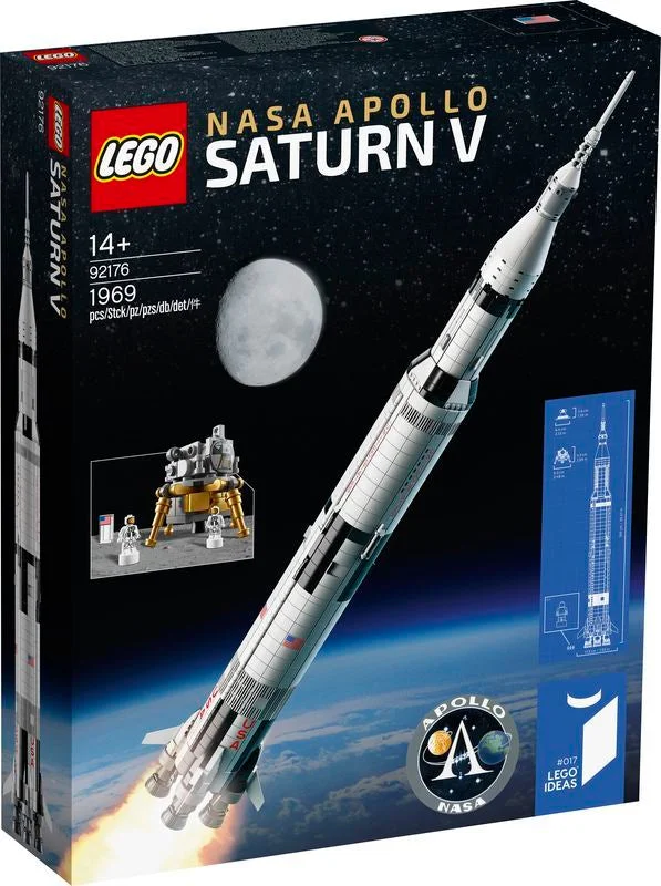 Intricately designed LEGOLEGO 92176 Ideas Nasa Apollo Saturn V