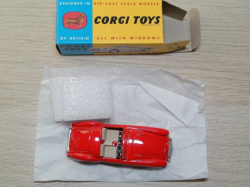 Fun toy cars302 MGA Corgi Club Re-issue