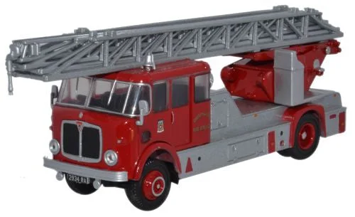 Fun toy carsOxford Diecast AEC Mercury TL Derbyshire Fire Service - 1:76 Scale