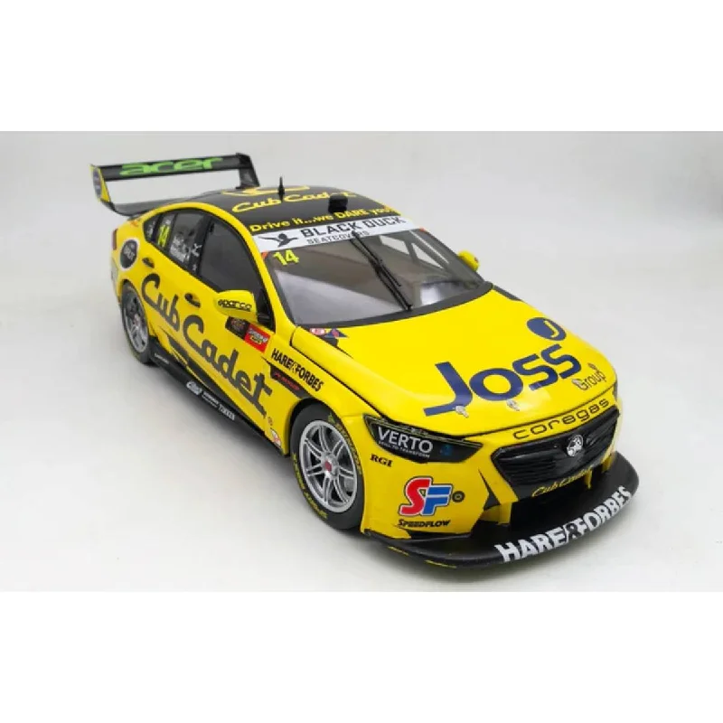 Fun toy carsHolden ZB Commodore - Cub Cadet Mowers - #14, T.Hazelwood / J.Boys - Race 31, Supercheap Auto Bathurst 1000 - Diecast Model Car Fun toy carsHolden ZB Commodore - Cub Cadet Mowers - #14, T.Hazelwood / J.Boys - Race 31, Supercheap Auto Bathurst 1000 - Diecast Model Car