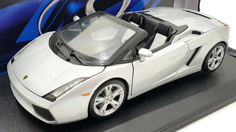 Realistic toy carsMaisto 1/18 Scale Diecast 31136 - Lamborghini Gallardo Spyder - Silver Realistic toy carsMaisto 1/18 Scale Diecast 31136 - Lamborghini Gallardo Spyder - Silver