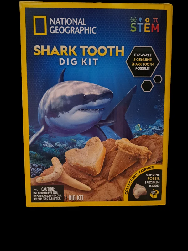 Intricate puzzles Shark Tooth Dig Kit