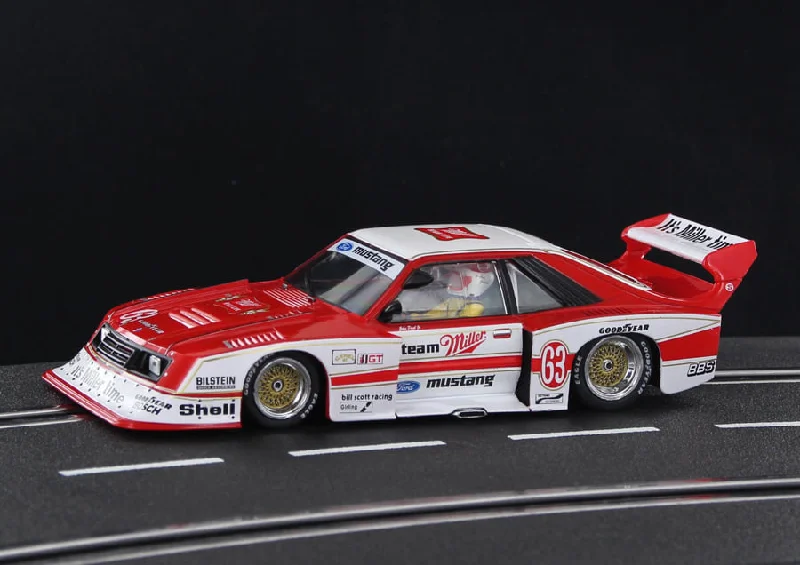 Enthusiastic toysSideways SW66 Mustang Turbo Team Miller No. 63